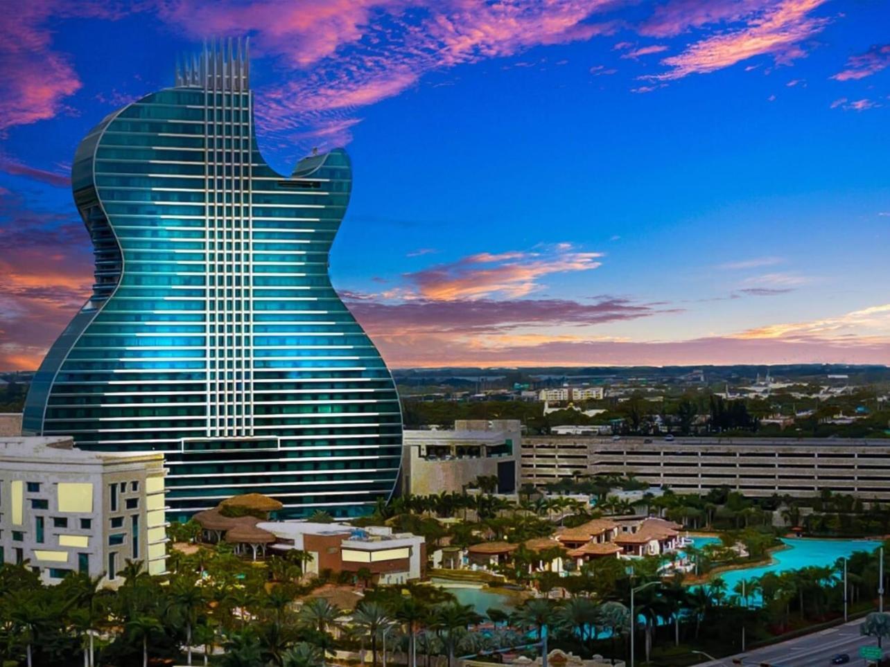2 Bdrm Modern House Mins From Beach & Casino Hb1 Hallandale Beach Eksteriør billede