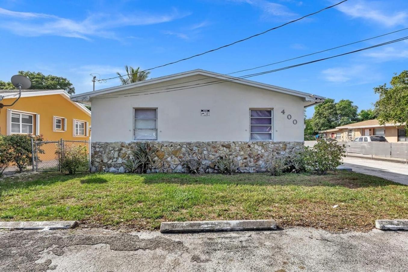 2 Bdrm Modern House Mins From Beach & Casino Hb1 Hallandale Beach Eksteriør billede